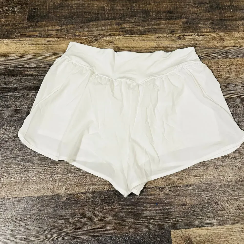 Offline by Aerie White Shorts XXL - Picture 2 of 4